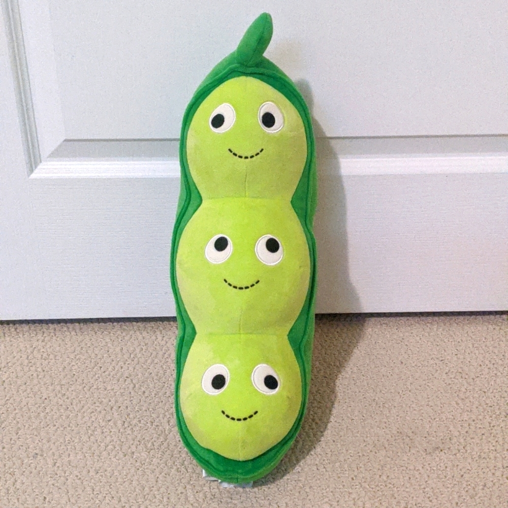 Yummy World Large Peas in a Pod Plush